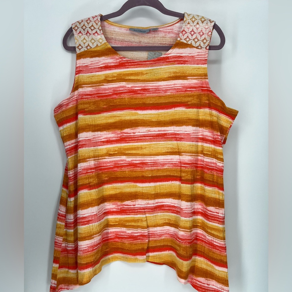 JASON MAXWELL‎ SLEEVELESS TOP WITH LACE OVERLAY SHOULDERS SCOOP NECK